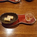 魚大将 うまかっぺや - 料理写真:お通し300円