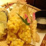 h Shounoya - 夏野菜と魚の天ぷら(1,200円)