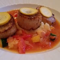 ユニオン スクエア トウキョウ - 三陸産帆立 トマトソース 3,300円