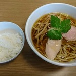 らぁ麺 飛鶏 - 鶏そば６７０円、大盛１００円(201608)