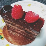 パティスリー カーヴァンソン - ショコラ・フランボワーズ　900円