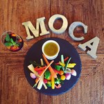 moca - 季節野菜のバーニャカウダ