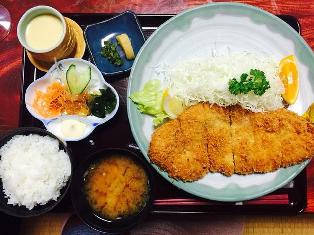 暁亭 （アカツキテイ） 伊豆急下田/とんかつ [食べログ]