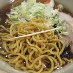 らーめん 福籠 - 開花楼の中太麺。食感好い・