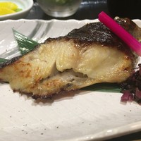 くし路 KITTE丸の内店 - 銀鱈やや小さめ