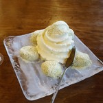 しげの屋 - きな粉ソフトクリーム