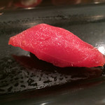 幸鮓 - 鮪赤身(ボストン)