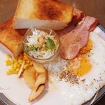 喫茶 俺ん家゛ - ベーコンエッグセット　800円　2016/08