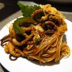 Cheong Hae Jin - 手長タコキムチ素麺　(まぜたあと）