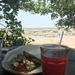 浜辺の茶屋 - 海沿いの、テラス席