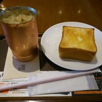 上島珈琲店 - モーニングEセットです。(2016年8月)