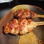 居酒屋たちばな - つくね。合鴨と軟骨がmixされてて、食感と味わいは最高です。