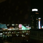 モザイクの観覧車の彩り。