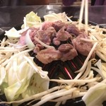 Jingisukan Temujin - ジンギスカン！
                        生肉は、柔らかく旨し‼️