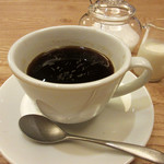 Alla Goccia - カフェよりコーヒー
