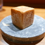 TACUBO - じゃがいもとローズマリーのフォカッチャ