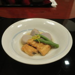 懐石 辻留 - 鰻、小芋、隠元の煮物