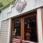 BUBBA GUMP SHRIMP TOKYO - 東京ドームシティ側の出入口