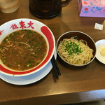 ラーメン東大 - 替え玉を注文すると同時にニンニクも頼みました