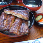 ジャンボ丼、２５００円