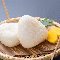 銀しゃり塩むすび