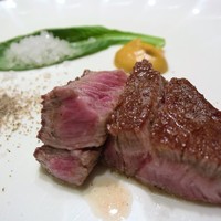 ステーキ＆ワイン オクソン - ヒレはミディアムで～～