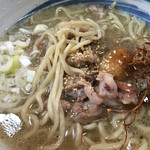 Gyogyo - 麺は こんな感じ
                      自家製麺 縮れ太麺