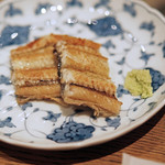 柳家 - 長良川の天然鰻の白焼き、安曇野の山葵をそえて