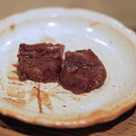 柳家 - 馬瀬の鹿のヒレの串焼き、生姜と醤油だけで作った秘伝のタレをつけて