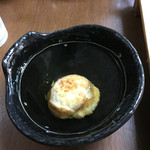 ふなまち - こうやってお出汁に浸けていただきます
                                焼きたてのときは一気に一個丸ごと頬張るとスリル満点です（笑）