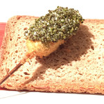 六覺燈 - とんぶり（台は鶏ミンチ）