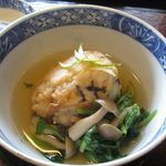 行楽庵 - 【焚き合せ】飛竜頭・水菜・シメジ　