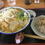 突撃ラーメン