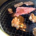 Yakiniku & Seiniku Takaratei - 