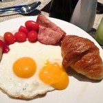 The Saujana Hotel - 朝食