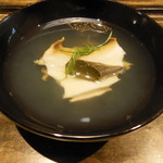 御料理 光安 - あわびの椀
      