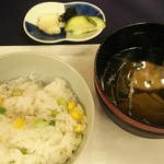 山の神温泉　優香苑 - 枝豆とトウモロコシの炊き込みご飯、鴨沢煮仕立て椀