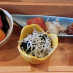 もてなしのかくれ家 すわや - オカモチの中身①