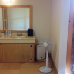 もてなしのかくれ家 すわや - 専用風呂の脱衣場