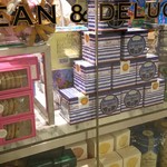 DEAN & DELUCA - 