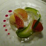 ホテルグランバッハ熱海クレッシェンド - 歌姫に捧げたデザート（ピーチメルバ、バニラアイス）