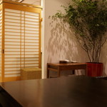 えさき - 店内：テーブル席