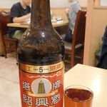 鳳琴樓 - 中国紹興酒陳五年ボトル