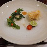 えさき - 山梨まごころ農園の龍の髭豆といんげん豆と魁ピーマン　帆立貝とトマトのカダイフサクサク包み揚げ