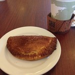 Cup & Saucer Bakery & Crepe Cafe - 
