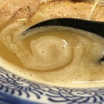 和風とんこつのスープ