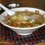 磊磊亭 - ラーメン 450円