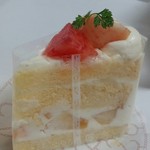 パティシェール・ショージ - 桃のショートケーキ／平成28年8月