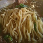 Ramen Yokoduna - 麺アップ（平打ち麺）