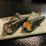 鮨でですけ - お友達は〜とろたくの手巻き